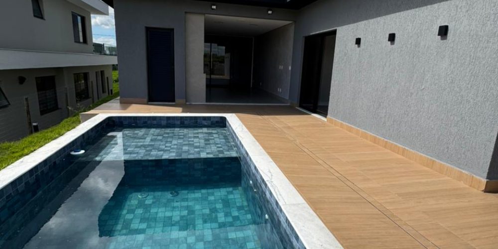 WhatsApp Image 2025-08-07 at 19.17.20 (1)