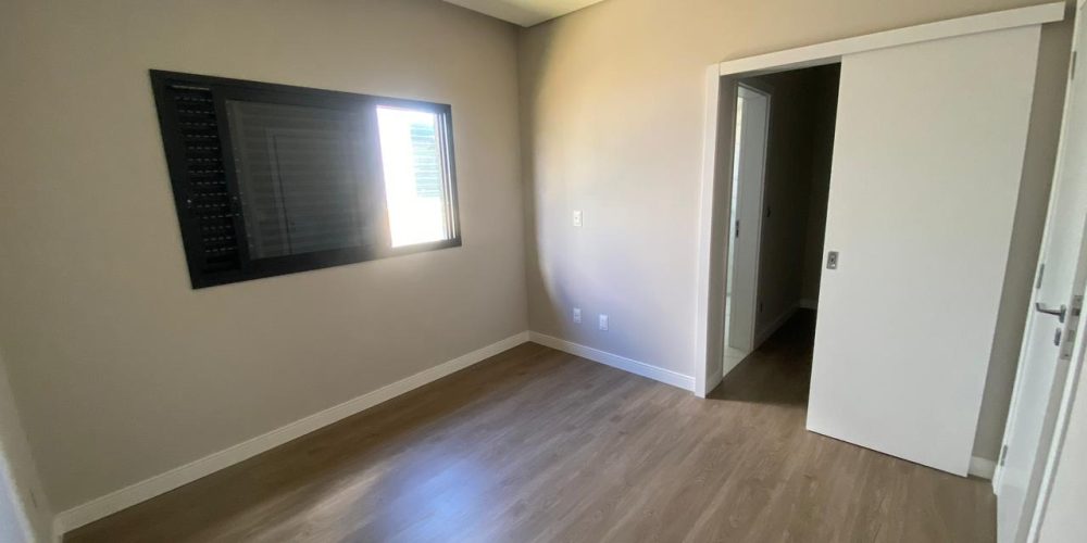 WhatsApp Image 2025-08-07 at 19.17.20 (4)