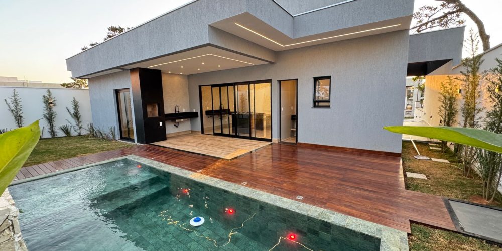 WhatsApp Image 2025-08-25 at 19.26.40 (1)