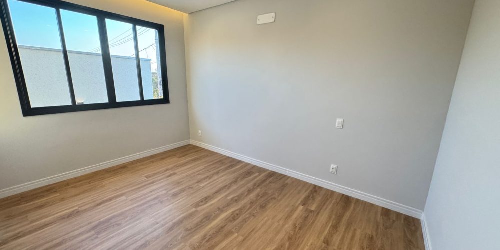 WhatsApp Image 2025-08-25 at 19.26.40 (5)